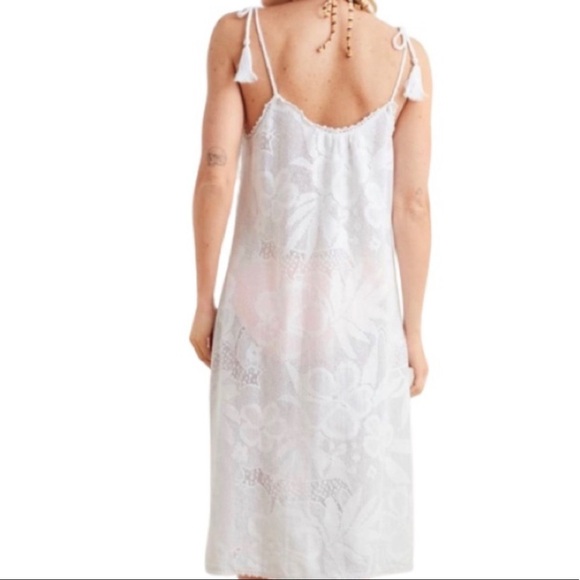 Aerie Cover-Up - Picture 6 of 7